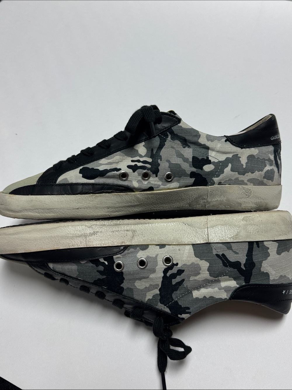 Golden Goose Men’s Gray Camo Superstar Sneakers with Black Accents - Picture 7 of 12